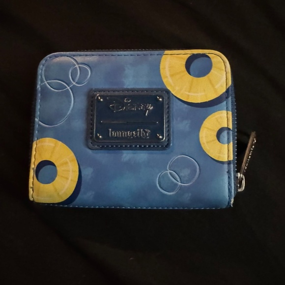 Stitch loungefly - Picture 5 of 6